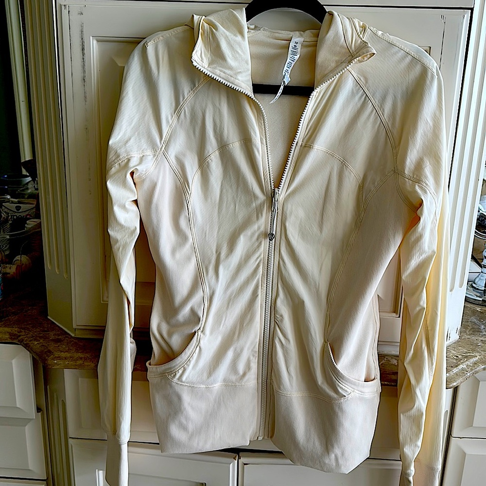 Lululemon Dance Studio Jacket Size 10 Ivory Off White Color